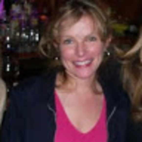 Meet your Posher, Cori - Picture 1 of 1